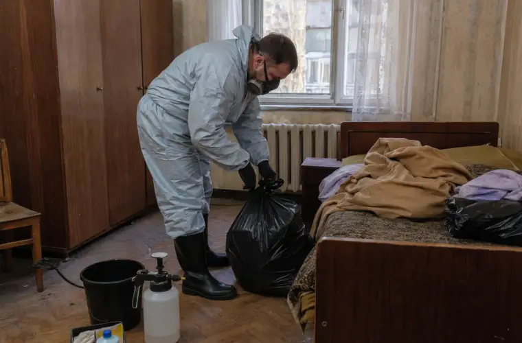 Почистване след смърт